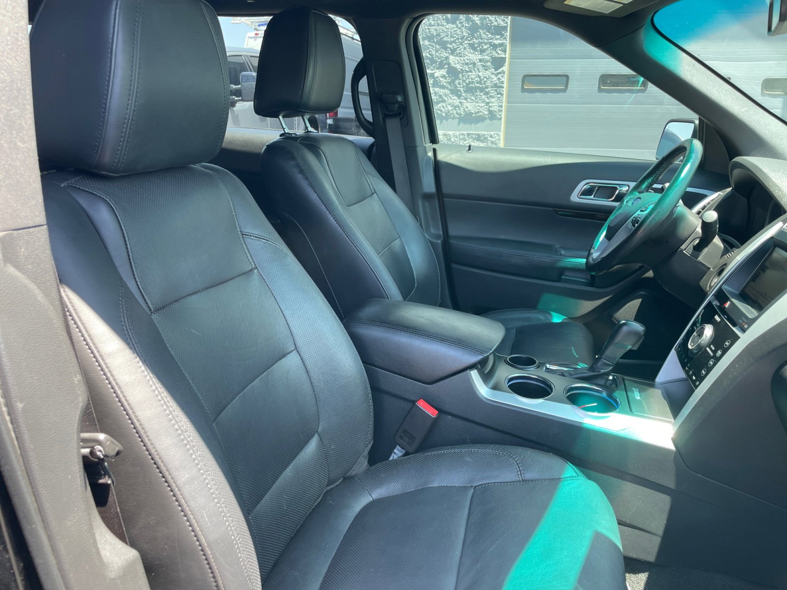 Used 2013 Ford Explorer Limited FWD image 31