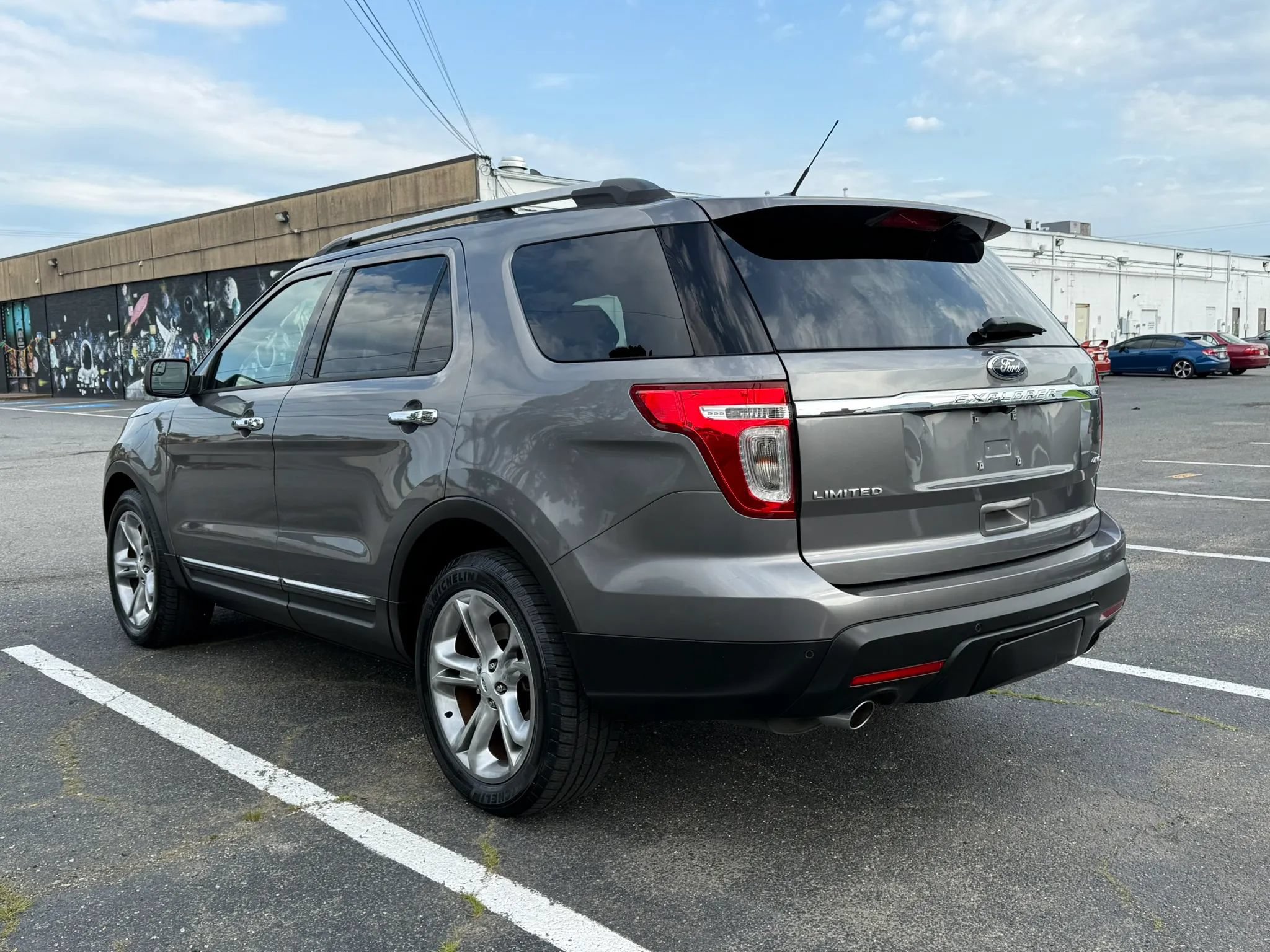Used 2013 Ford Explorer Limited AWD/4WD image 18