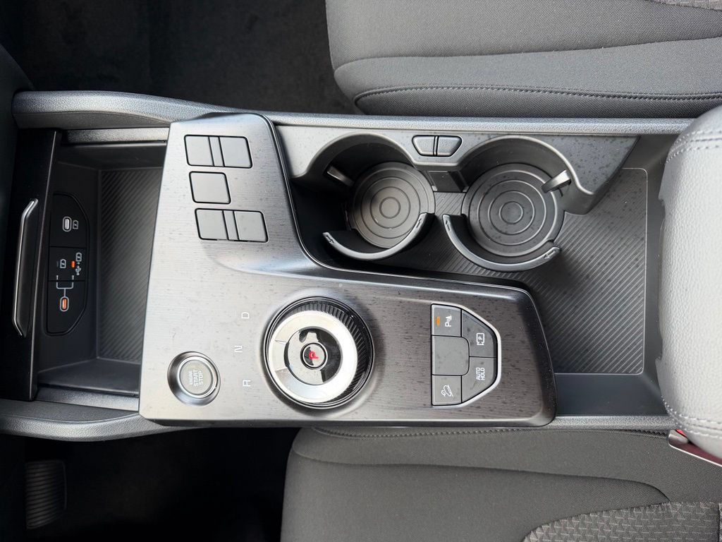 New 2026 Kia Sportage LX w/ LX Convenience Package FWD image 23