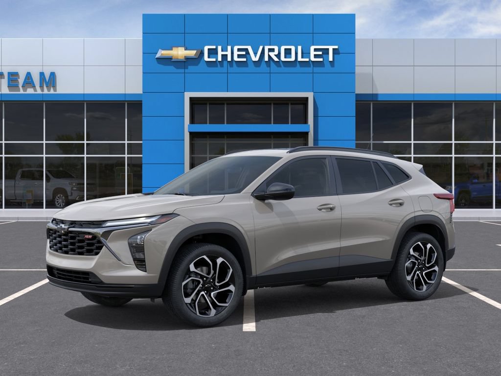New 2026 Chevrolet Trax RS w/ Sunroof Package FWD image 2