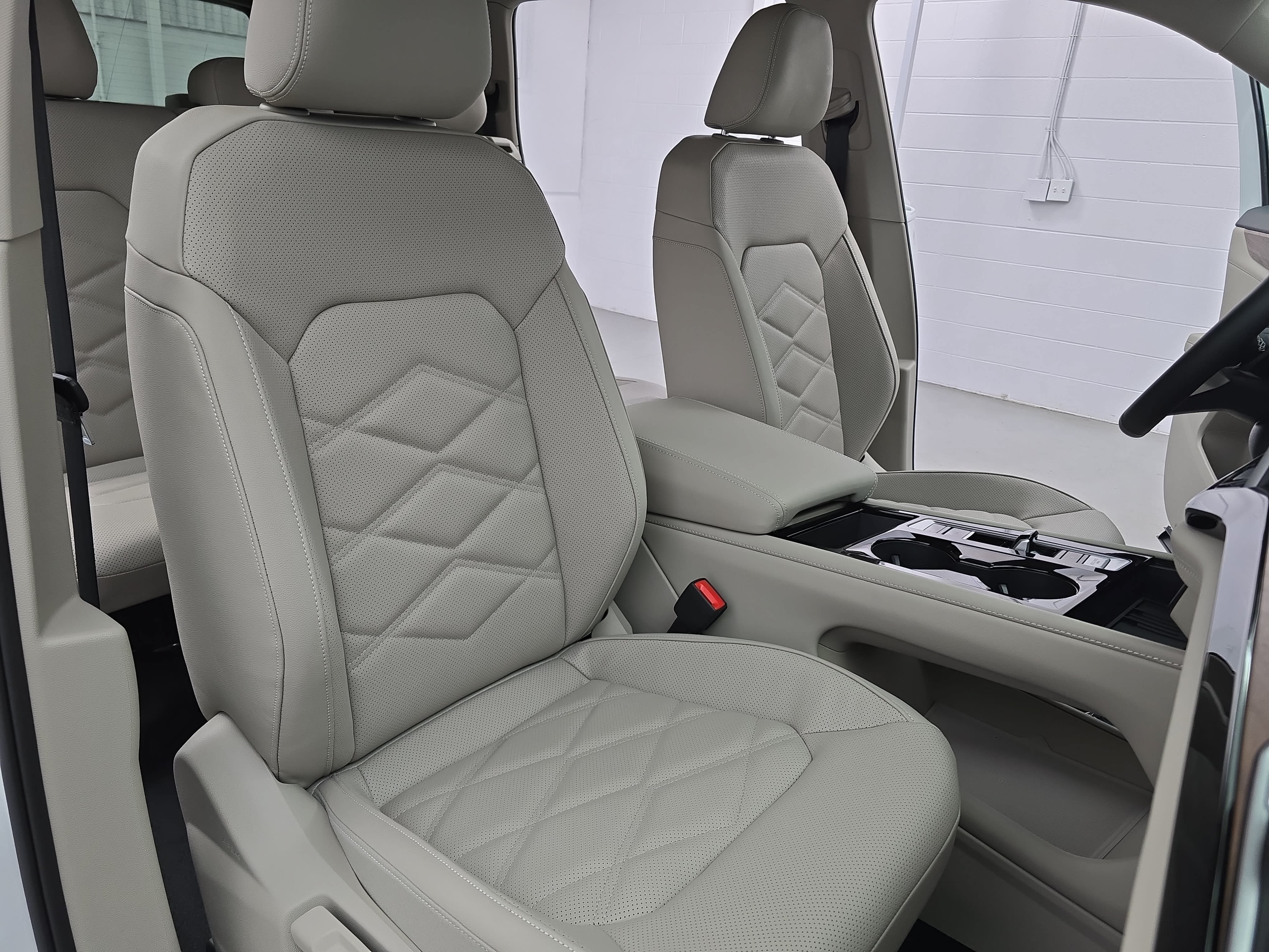 New 2026 Volkswagen Atlas SE AWD/4WD image 10