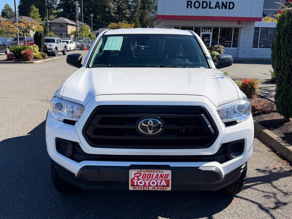 Certified 2022 Toyota Tacoma SR w/ SX Package AWD/4WD image 5