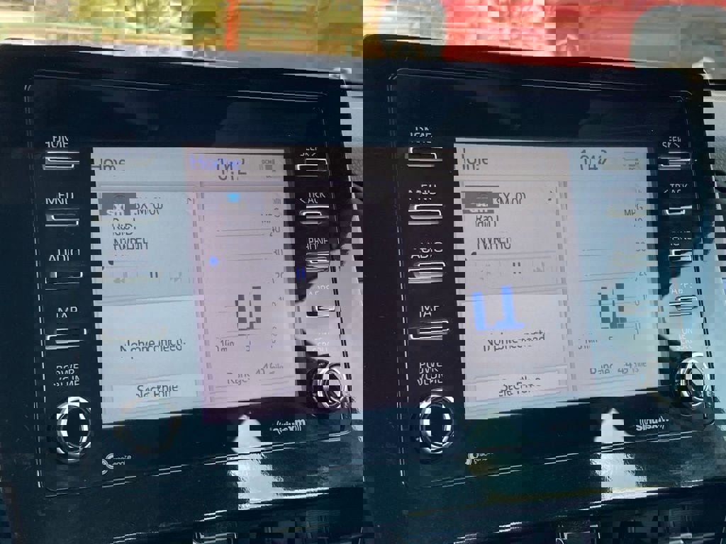 Used 2023 Toyota Camry LE w/ Convenience Package image 19