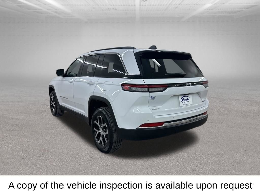 Used 2025 Jeep Grand Cherokee Limited image 9