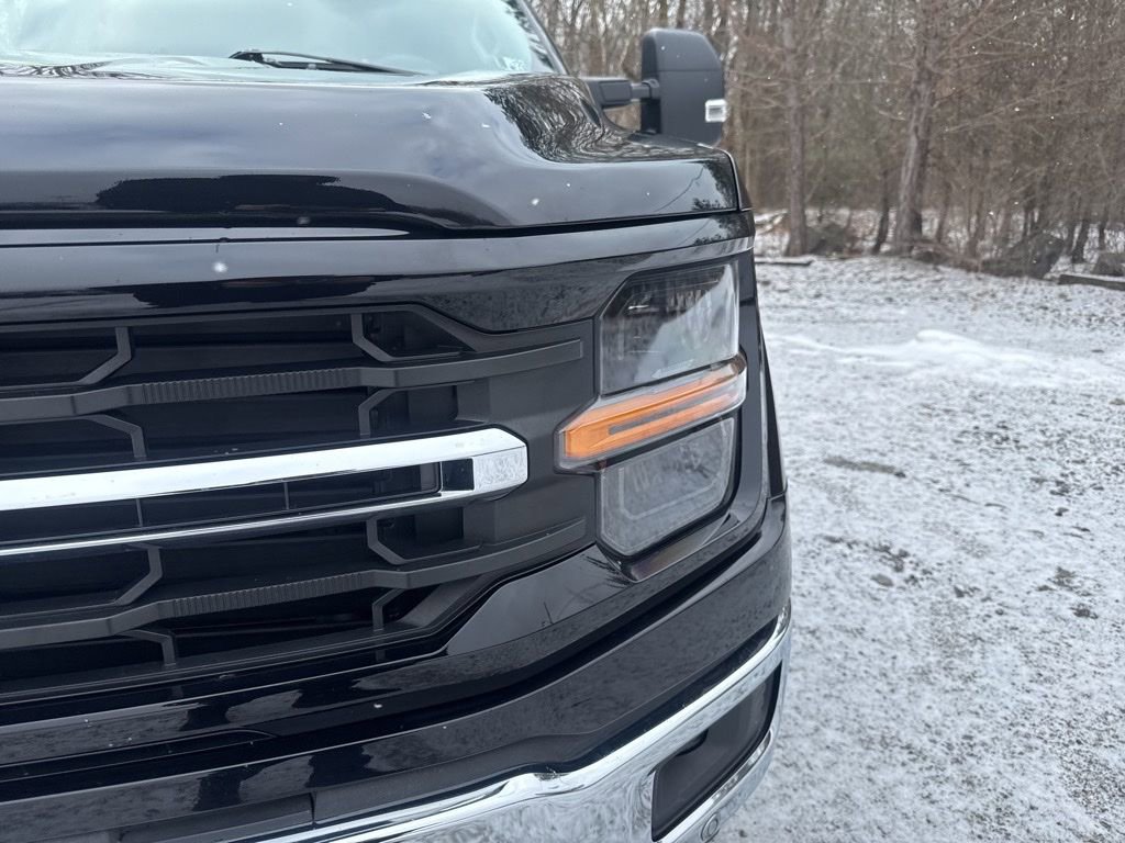 Used 2024 Ford F150 XLT w/ Equipment Group 302A MID image 3