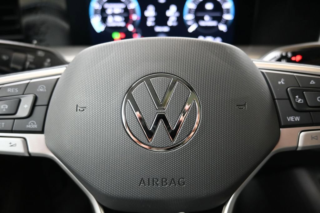 New 2026 Volkswagen Tiguan SE AWD/4WD image 28