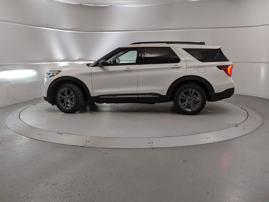New 2025 Ford Explorer Active w/ Active Comfort Package image 5