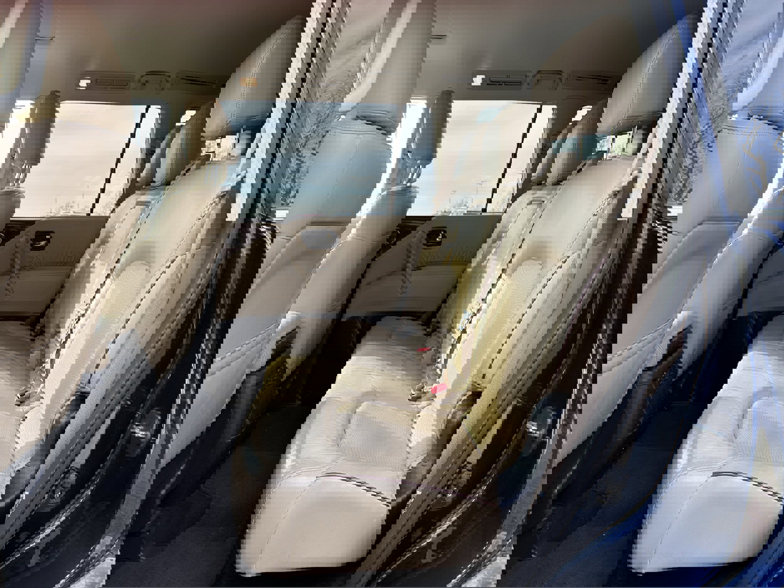 Used 2019 Nissan Armada SL w/ Premium Package image 34