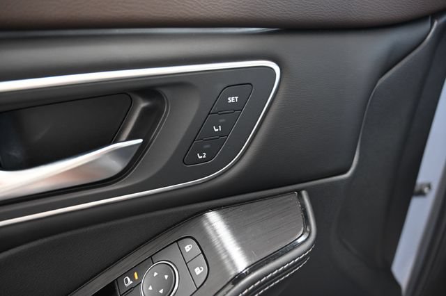 Used 2021 Nissan Rogue Platinum FWD image 31