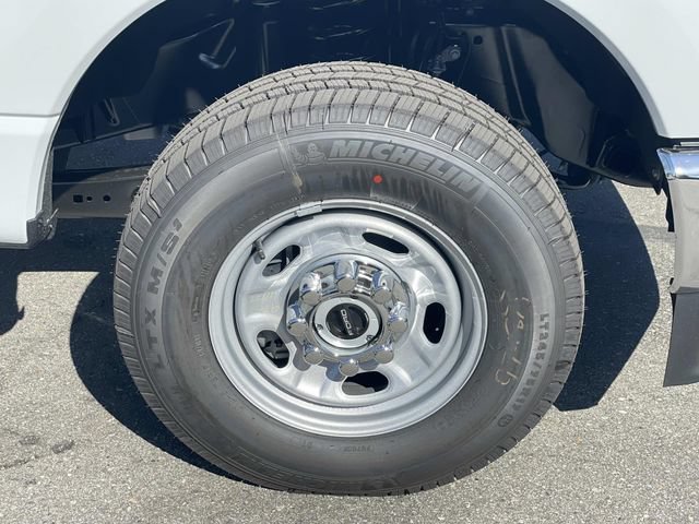 New 2026 Ford F350 XL w/ XL Chrome Package AWD/4WD image 33