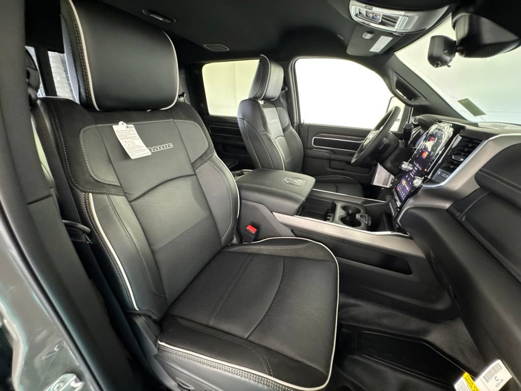 New 2027 RAM 5500 Tradesman AWD/4WD image 36