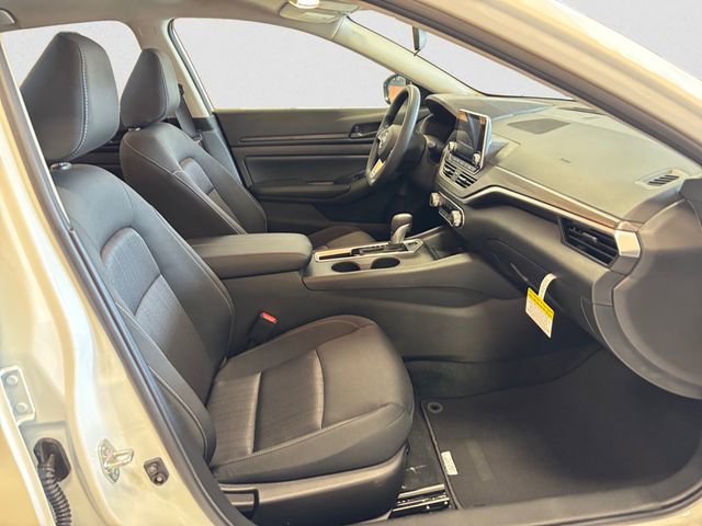 New 2026 Nissan Altima 2.5 SV FWD image 16