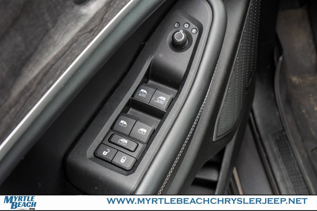 Certified 2021 Jeep Grand Cherokee L Limited image 17