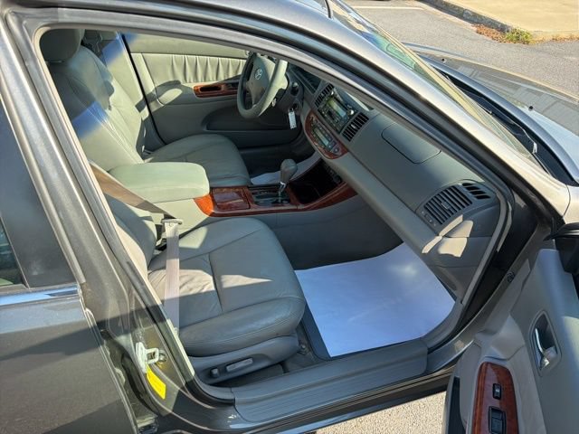 Used 2002 Toyota Camry XLE FWD image 29