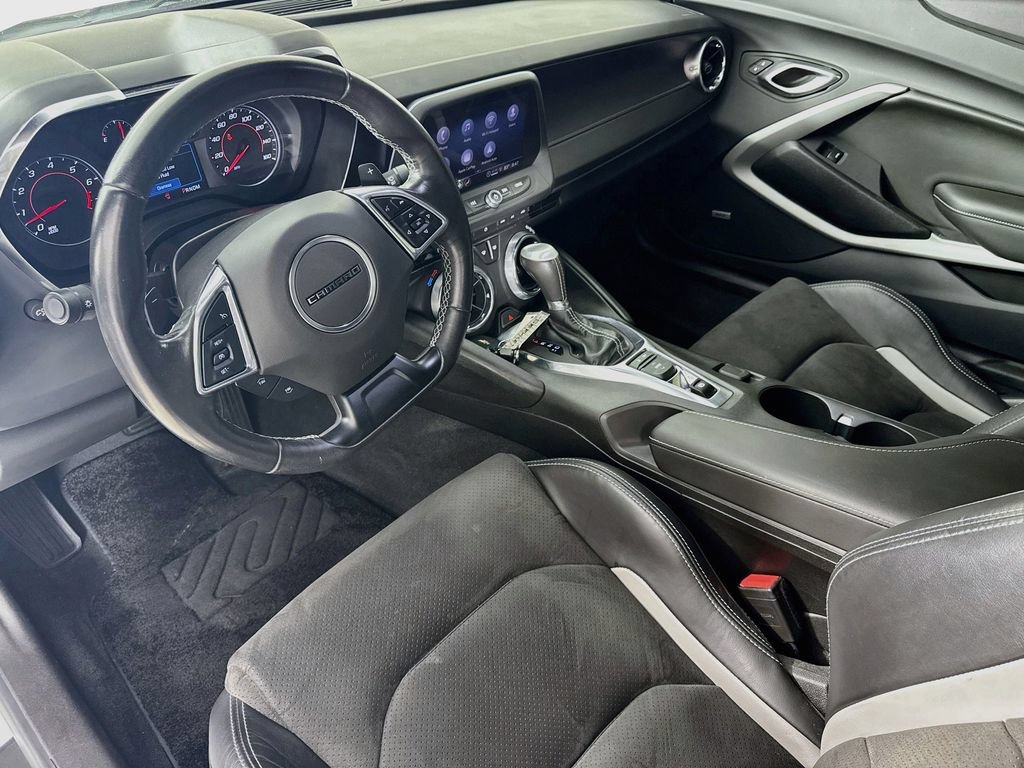 Used 2023 Chevrolet Camaro LT w/ Technology Package RWD image 11