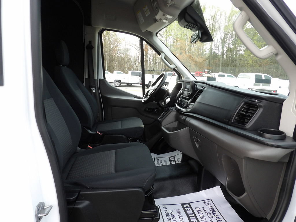 Used 2024 Ford Transit 250 148 Medium Roof w/ Load Area Protection Package RWD image 32