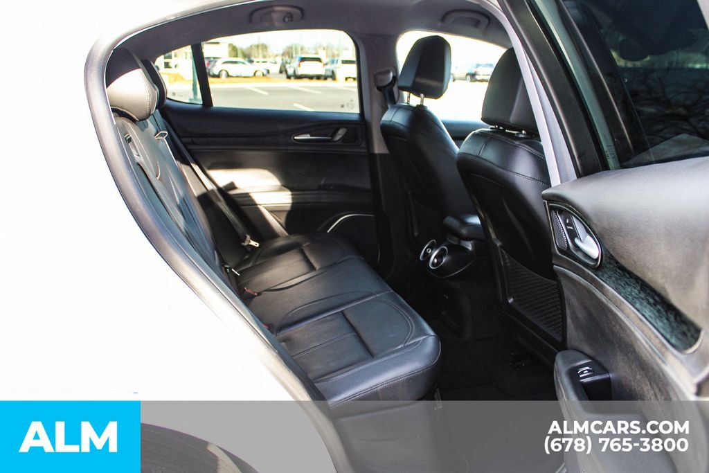 Used 2020 Alfa Romeo Stelvio Sport w/ Quick Order Package 22K Sport image 19