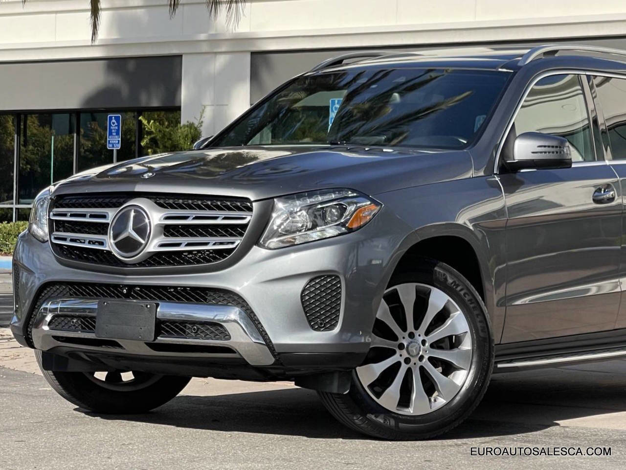 Used 2017 Mercedes-Benz GLS 450 GLS 450 AWD 4MATIC 4dr SUV w/ Premium Package image 44