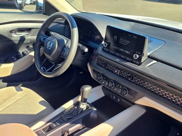 Used 2023 Honda Accord LX image 19