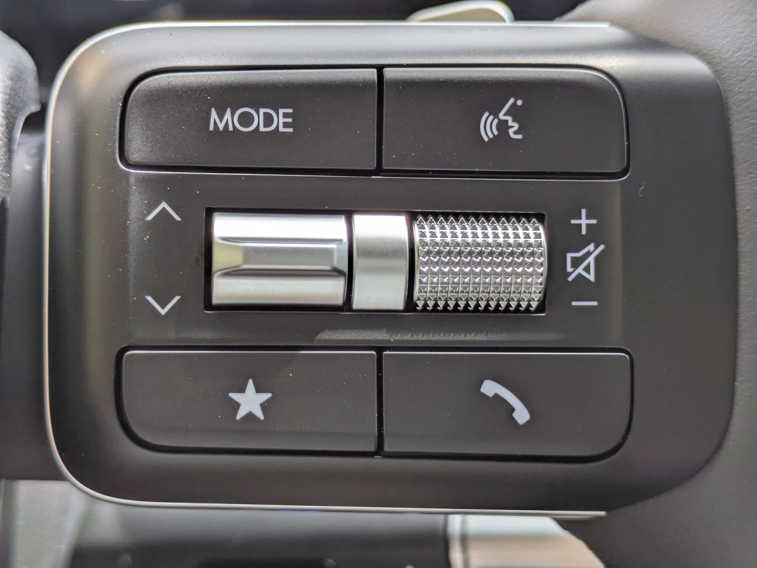 New 2026 Hyundai Santa Fe SEL image 29