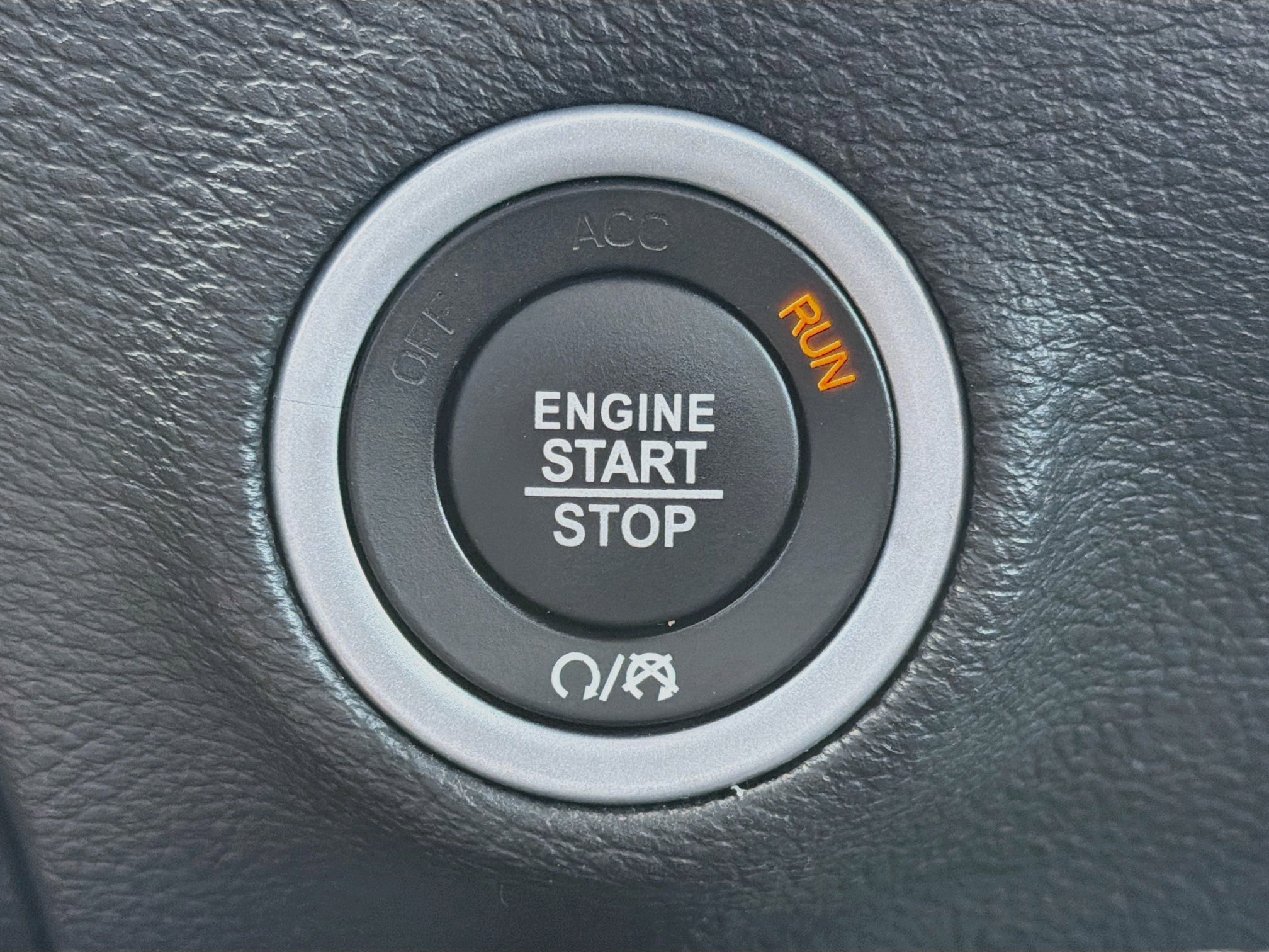 Used 2023 Dodge Challenger R/T RWD image 33