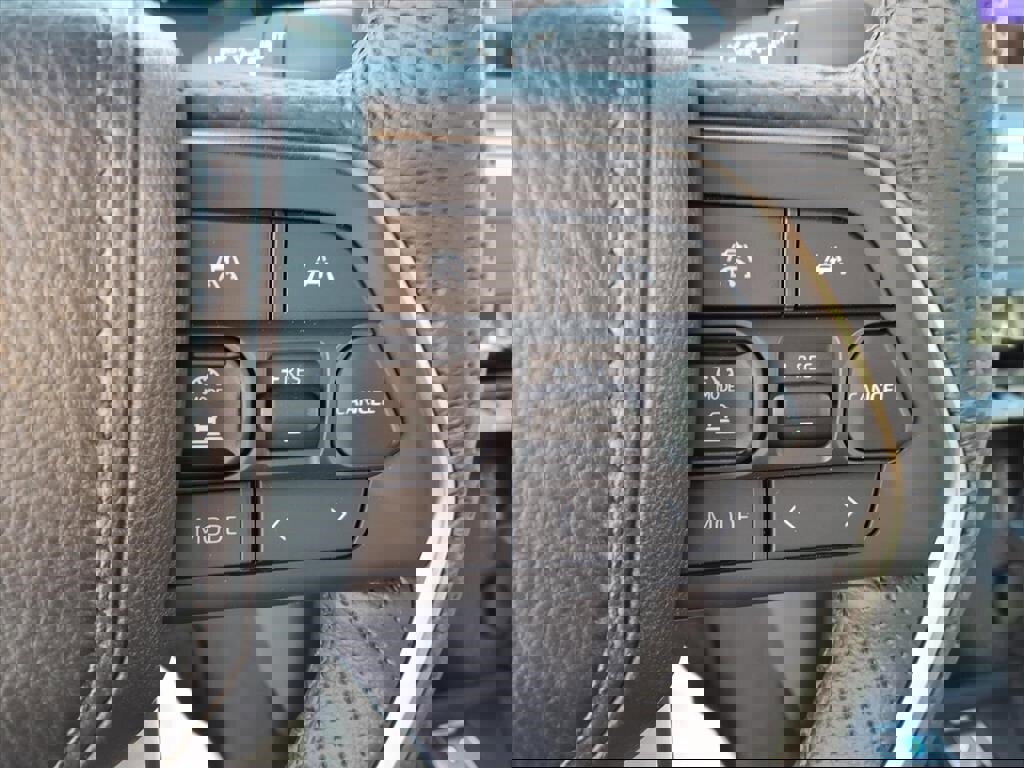 New 2025 Toyota Tacoma TRD Off-Road image 21