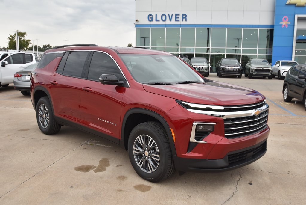 New 2026 Chevrolet Traverse LT w/ Driver Confidence Package