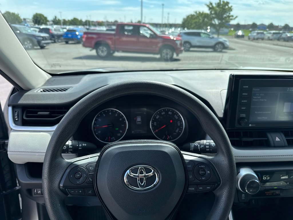 Used 2020 Toyota RAV4 XLE w/ Convenience Package AWD/4WD image 13