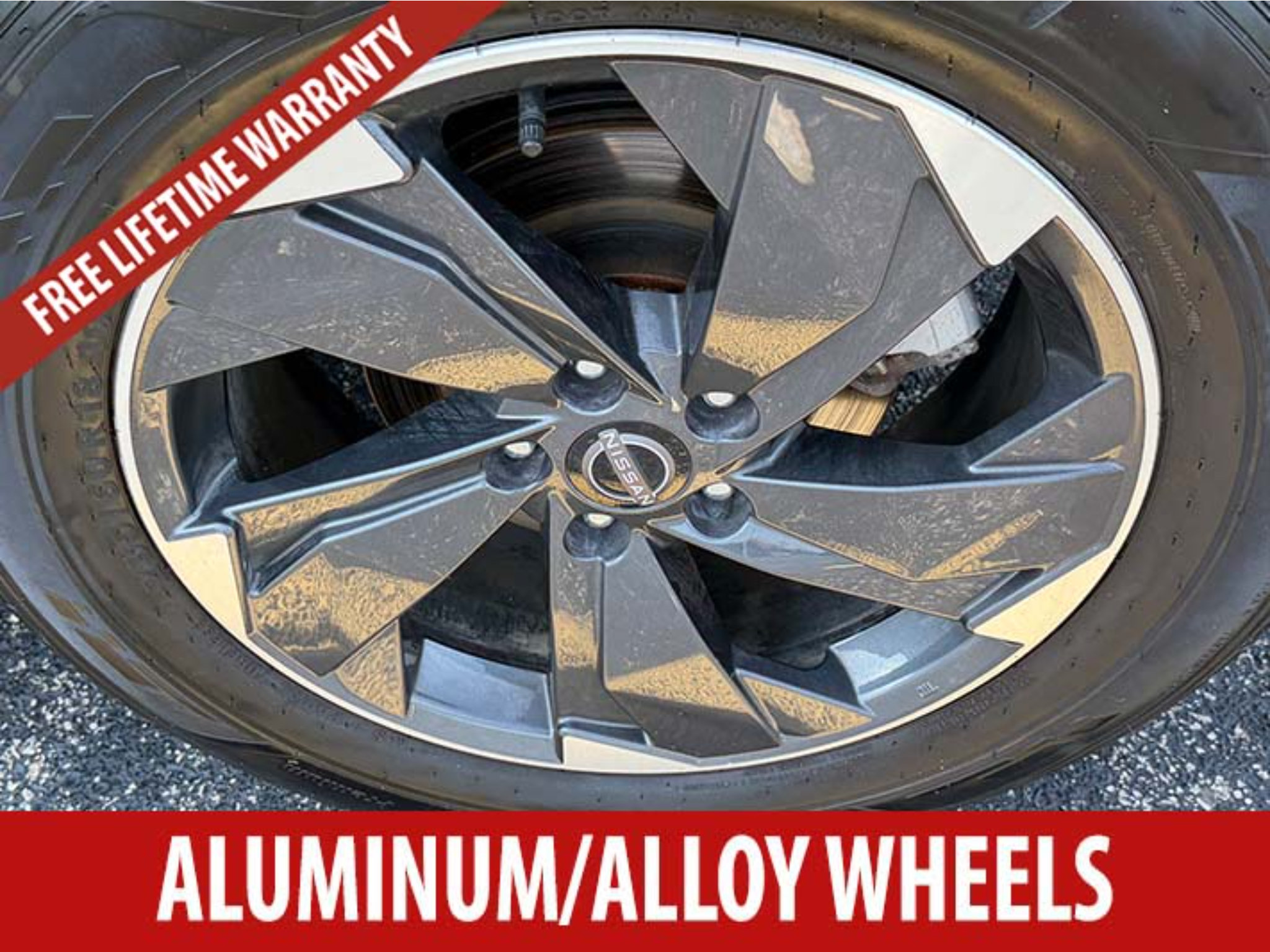 Used 2025 Nissan Rogue SV AWD/4WD image 7
