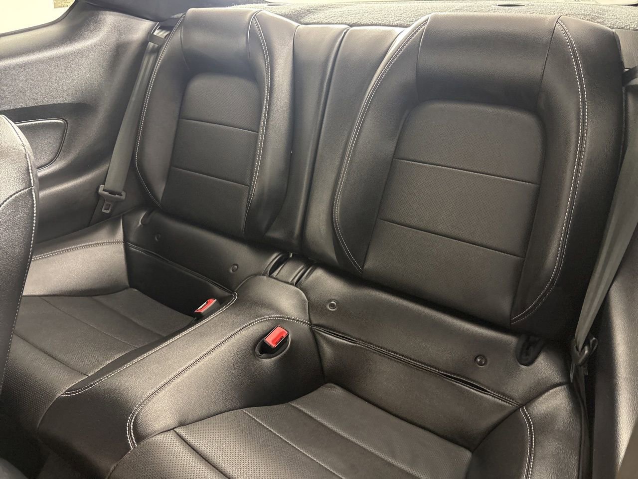 Used 2020 Ford Mustang GT Premium w/ Ford Safe & Smart Package image 20