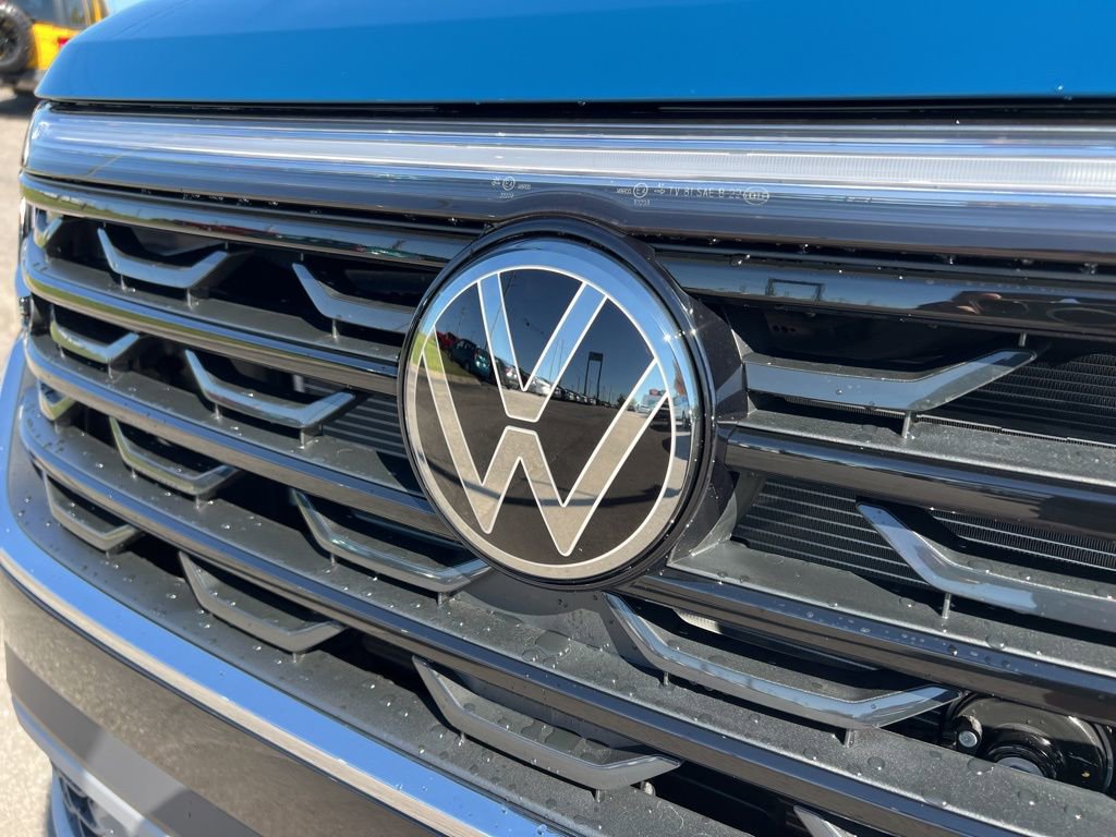 New 2026 Volkswagen Atlas Cross Sport SE image 10
