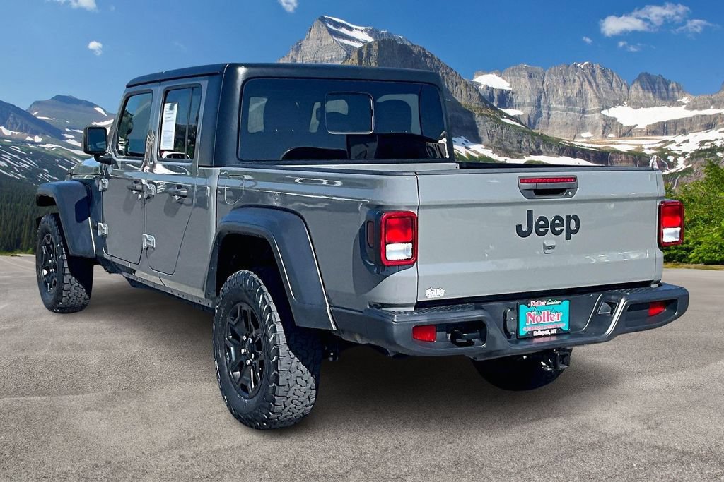 Used 2023 Jeep Gladiator Sport AWD/4WD image 13