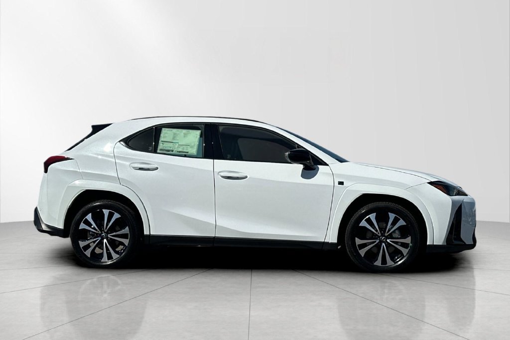 New 2026 Lexus UX 300h AWD w/ Cold Area Package image 7