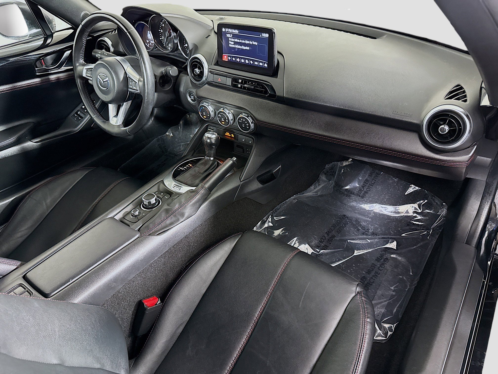 Used 2018 MAZDA MX-5 Miata RF Grand Touring image 35