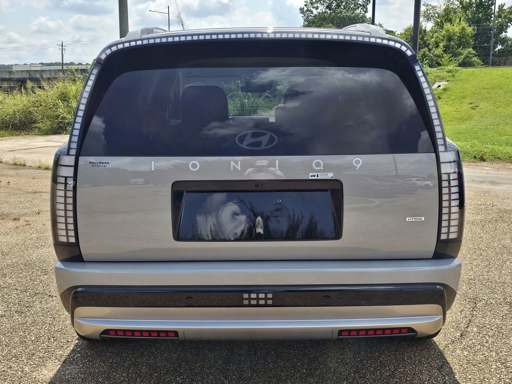 New 2026 Hyundai Ioniq 9 SEL image 5