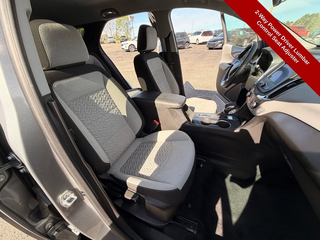 Used 2023 Chevrolet Equinox LS w/ LS Convenience Package AWD/4WD image 34