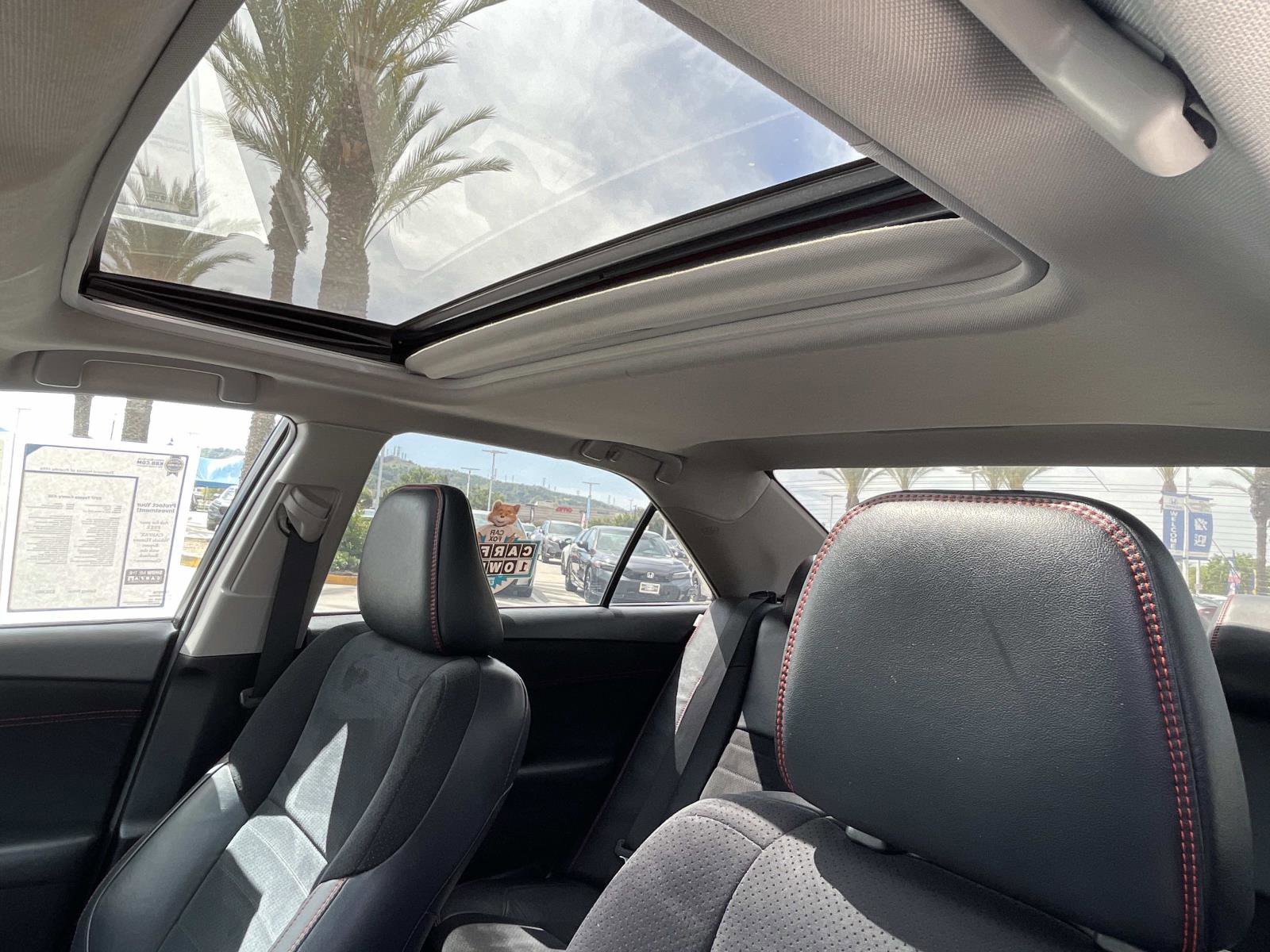 Used 2017 Toyota Camry XSE w/ Moonroof Package FWD image 2