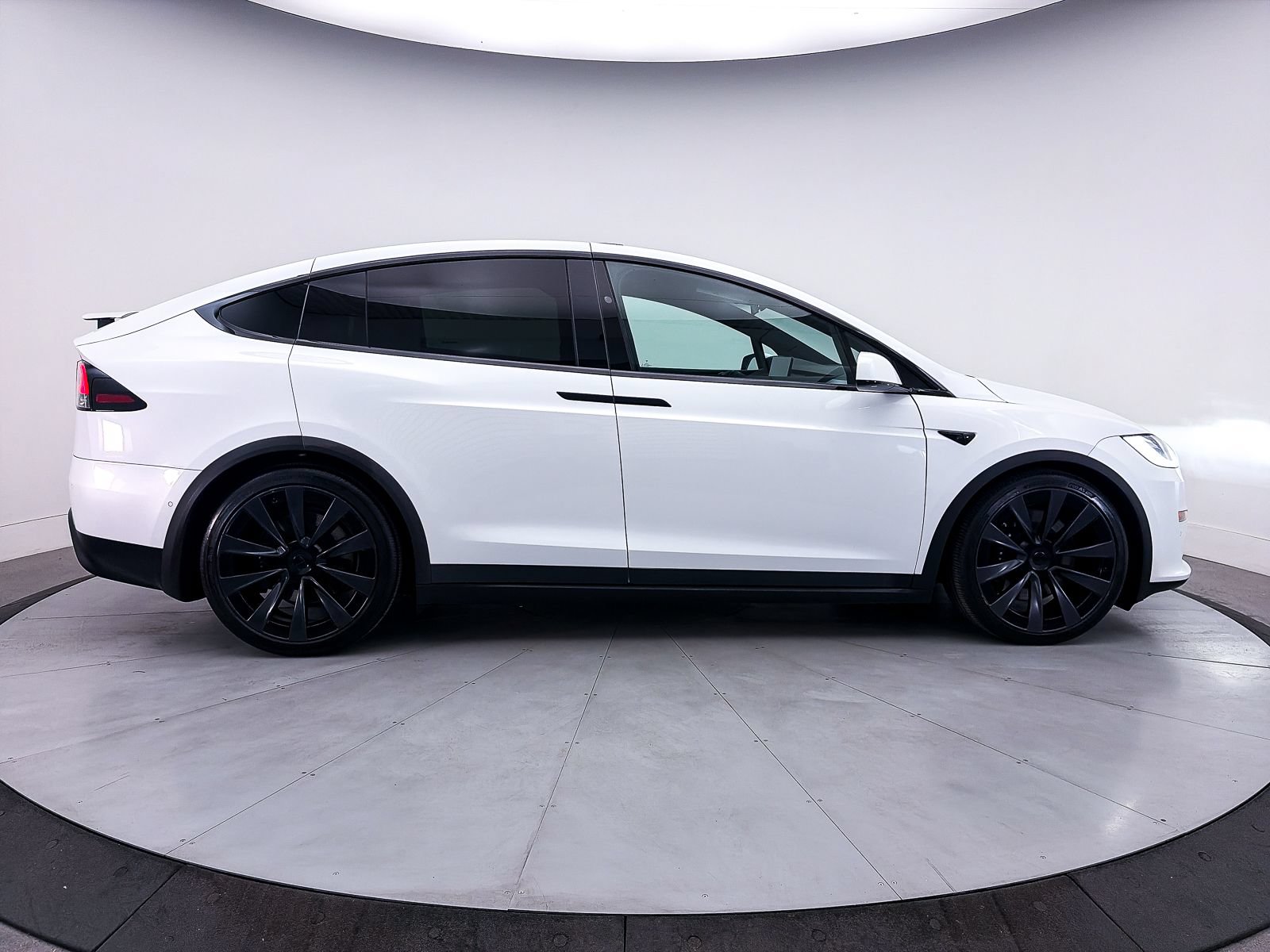Used 2022 Tesla Model X Plaid AWD/4WD image 37