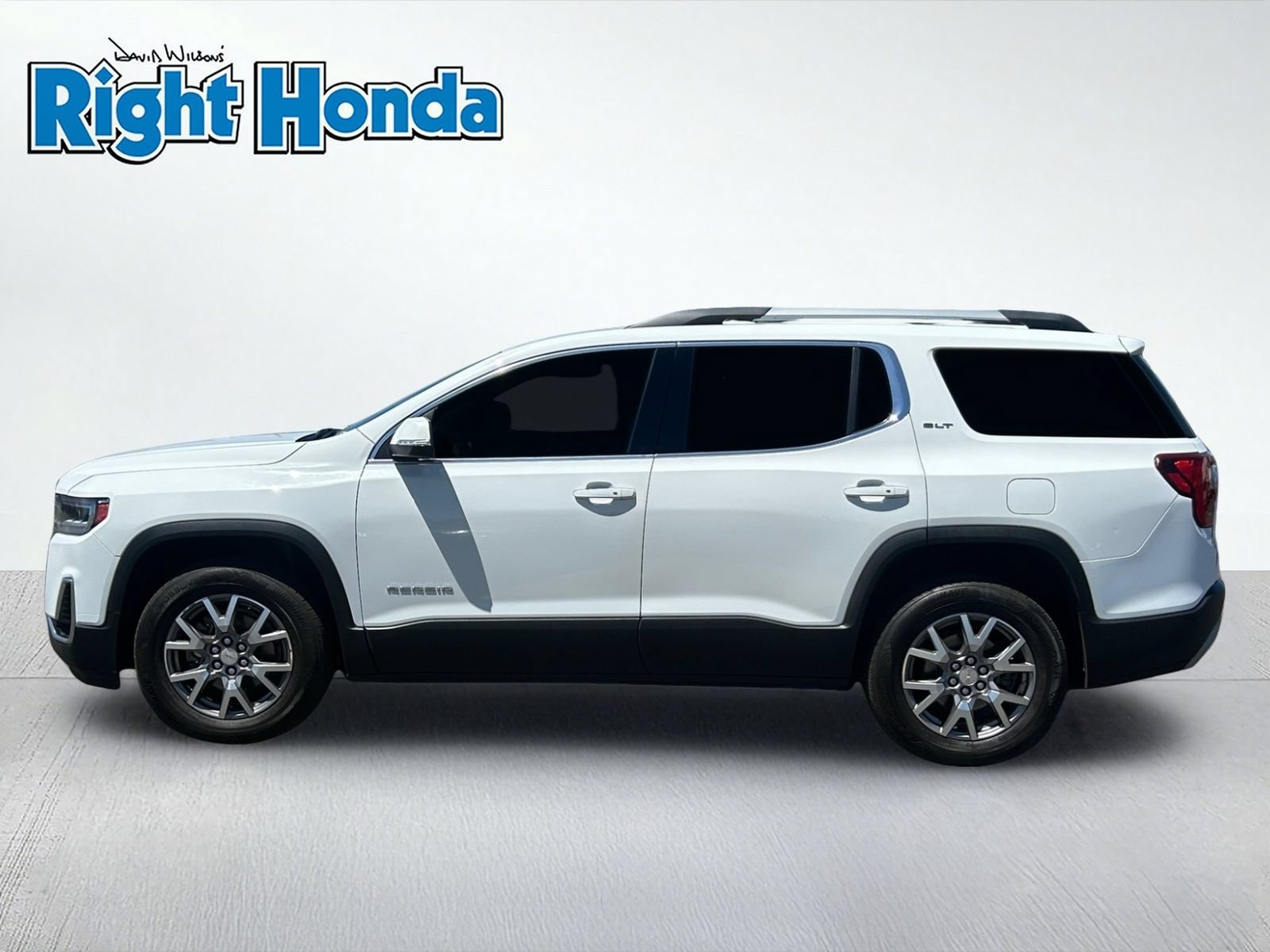 Used 2020 GMC Acadia SLT FWD image 3