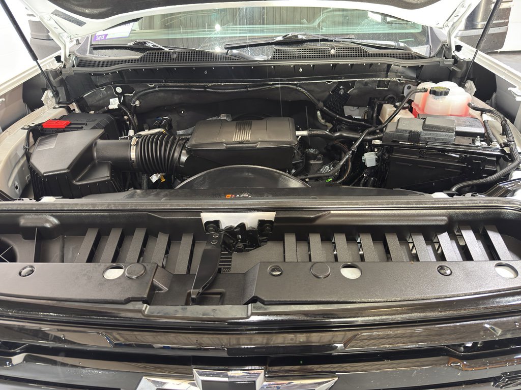 Used 2025 Chevrolet Silverado 2500 LTZ w/ Trail Boss Package image 41