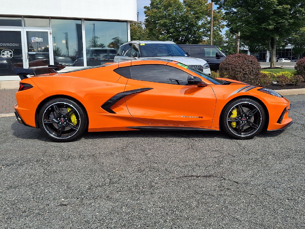Used 2022 Chevrolet Corvette Stingray Preferred Cpe w/ Z51 Performance Package RWD image 10