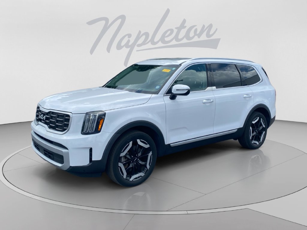 Used 2023 Kia Telluride S w/ S Sunroof Package AWD/4WD image 1
