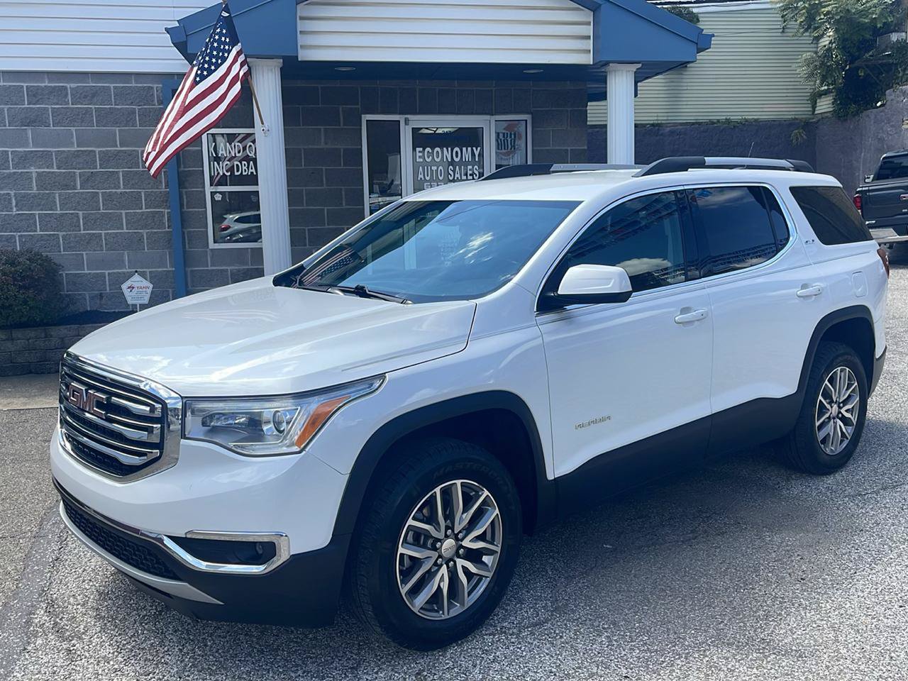 Used 2019 GMC Acadia SLE