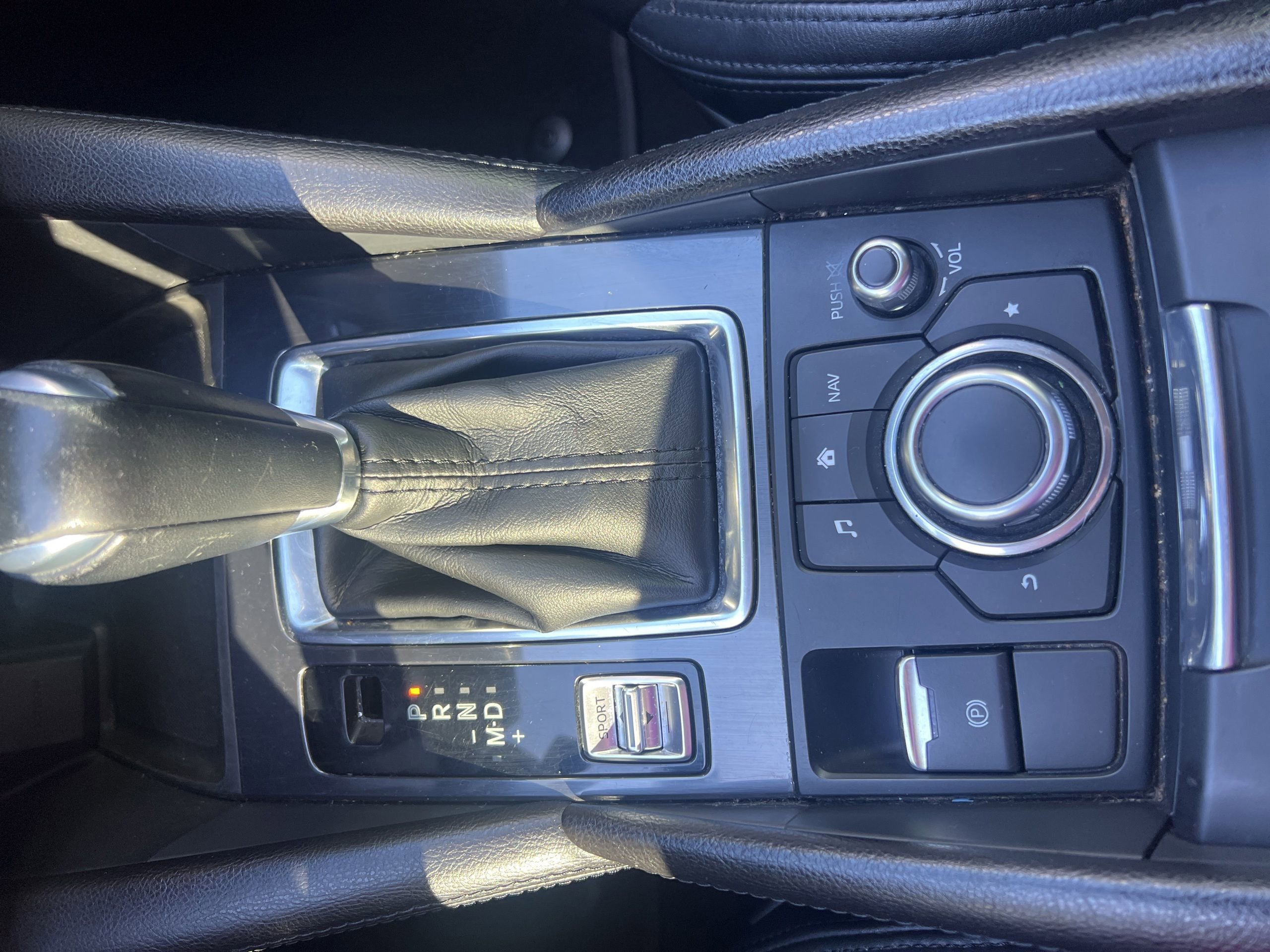 Used 2017 MAZDA MAZDA6 Touring FWD image 19