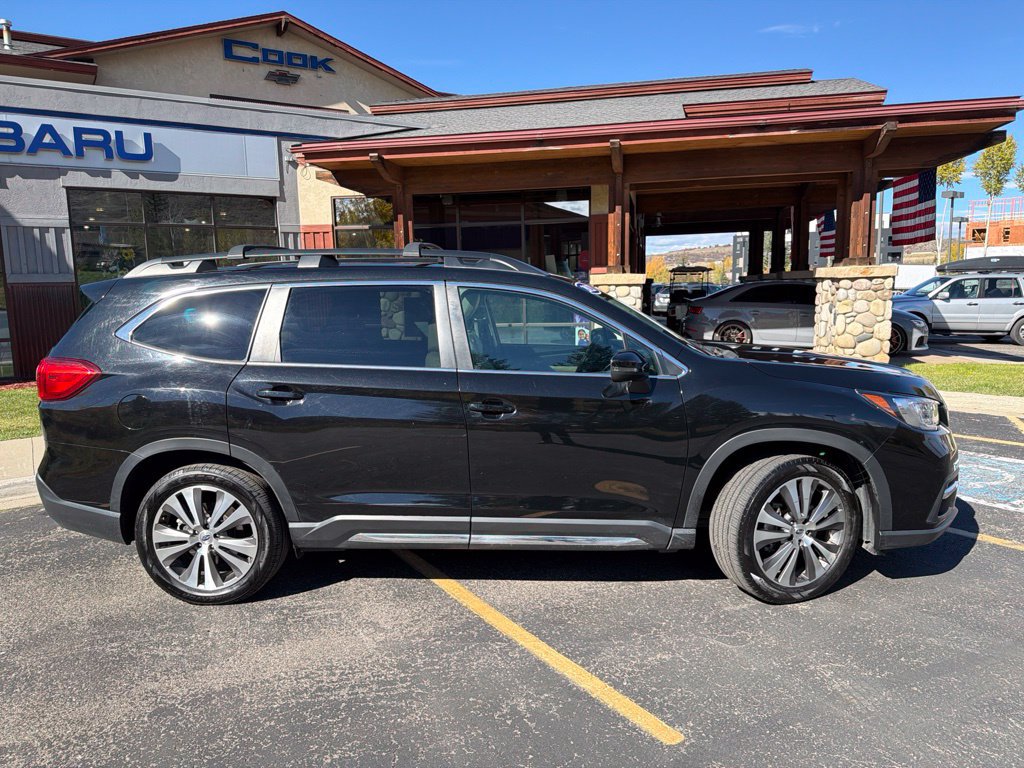 Used 2022 Subaru Ascent Limited w/ Technology Package AWD/4WD image 6