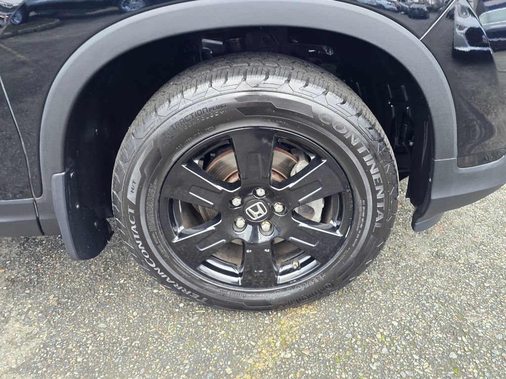 Used 2017 Honda Ridgeline Black Edition image 9