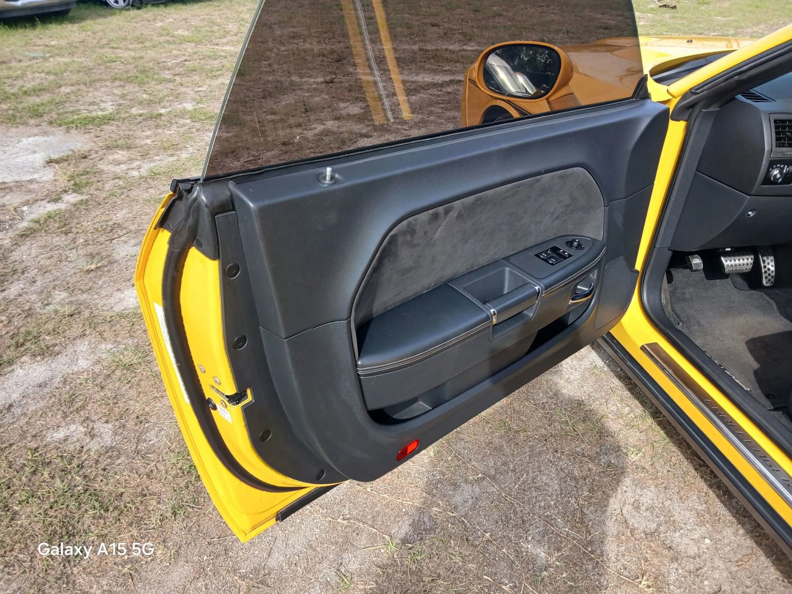 Used 2012 Dodge Challenger SRT8 Yellow Jacket w/ Premium Sound Group image 11