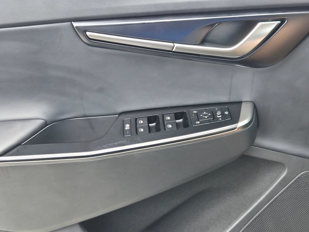 New 2026 Kia EV6 Light RWD image 13