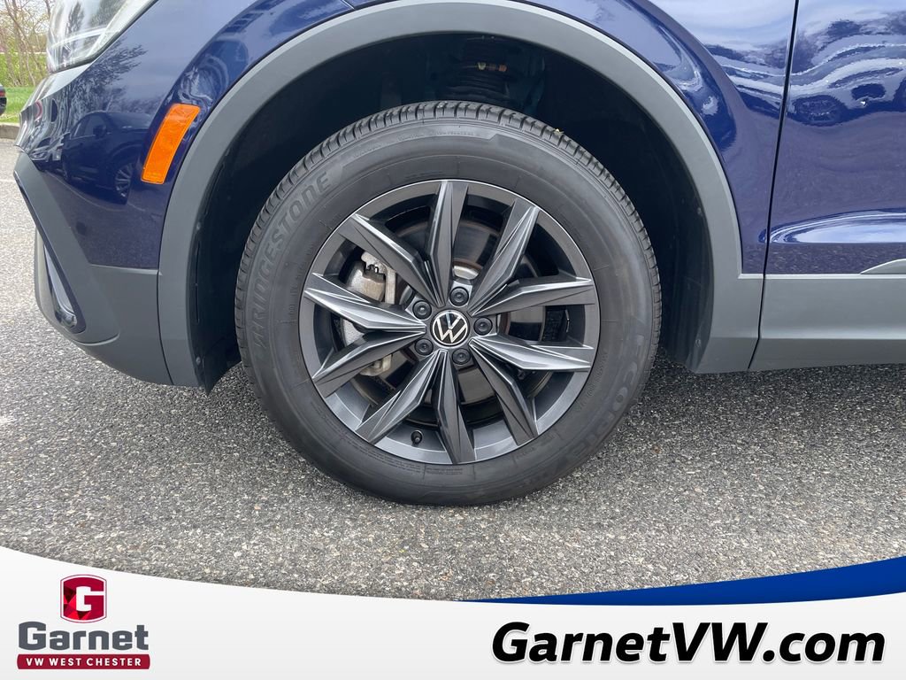 Certified 2023 Volkswagen Tiguan SE FWD image 17