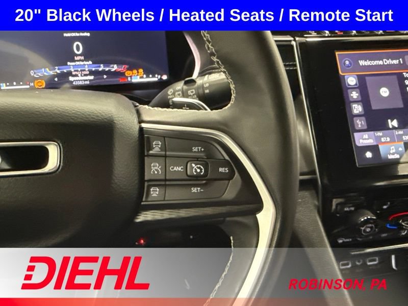 Used 2023 Jeep Grand Cherokee Altitude AWD/4WD image 26